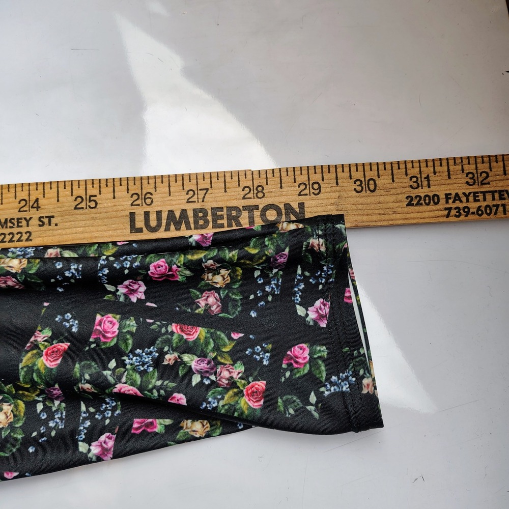 Bombsheller Womens M Floral Geometric Leggings Black Pink Rose Cottagecore Gym - Picture 8 of 9